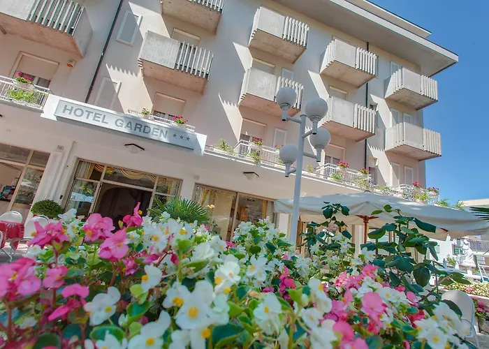 Garden - Parking Included Hotel