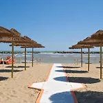 Garden فندق 3*