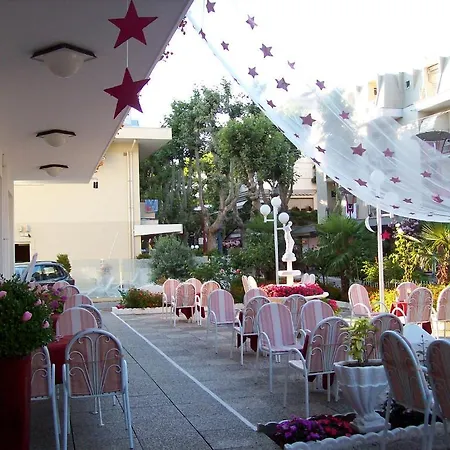 Garden Отель Беллария-Иджеа-Марина