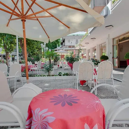 Hotel Garden 3*