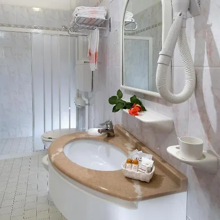 Hotel Garden - Parking Included Bellaria-Igea Marina