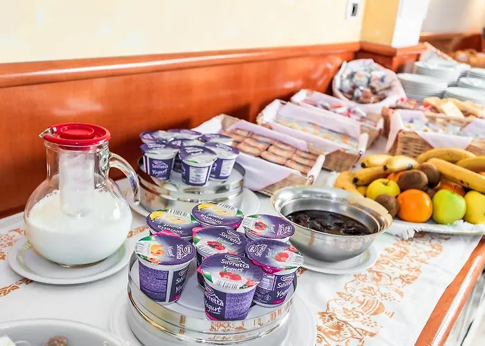 Hotel Garden - Parking Included 3*