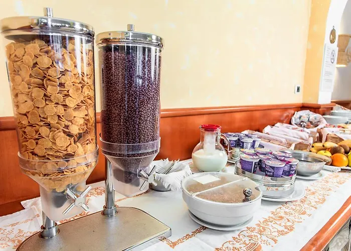 Garden - Parking Included 3*