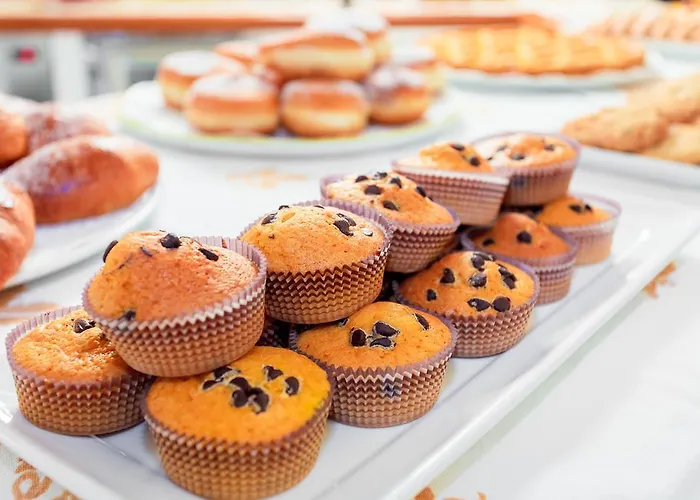 Garden - Parking Included 3*