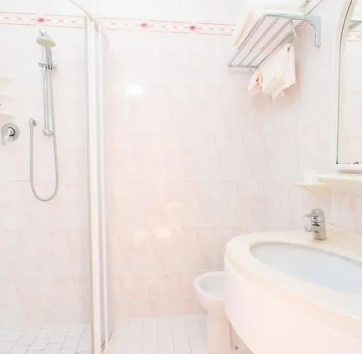 Hotel Garden - Parking Included